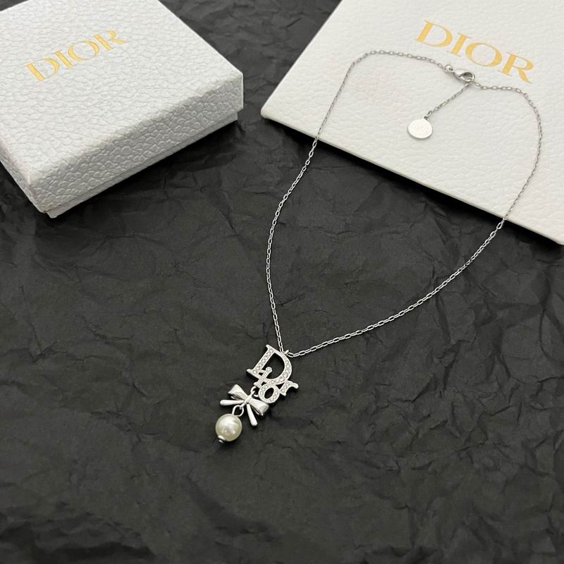 Dior Necklace 05lyr575